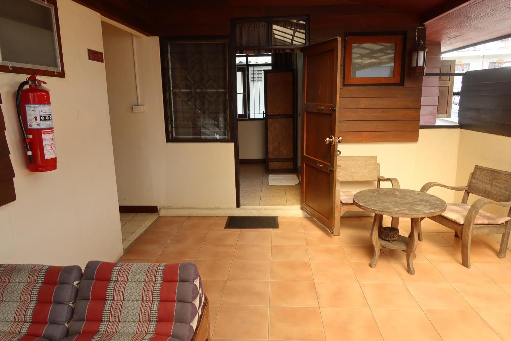 Banjai Garden Guesthouse Chiang Mai Buitenkant foto
