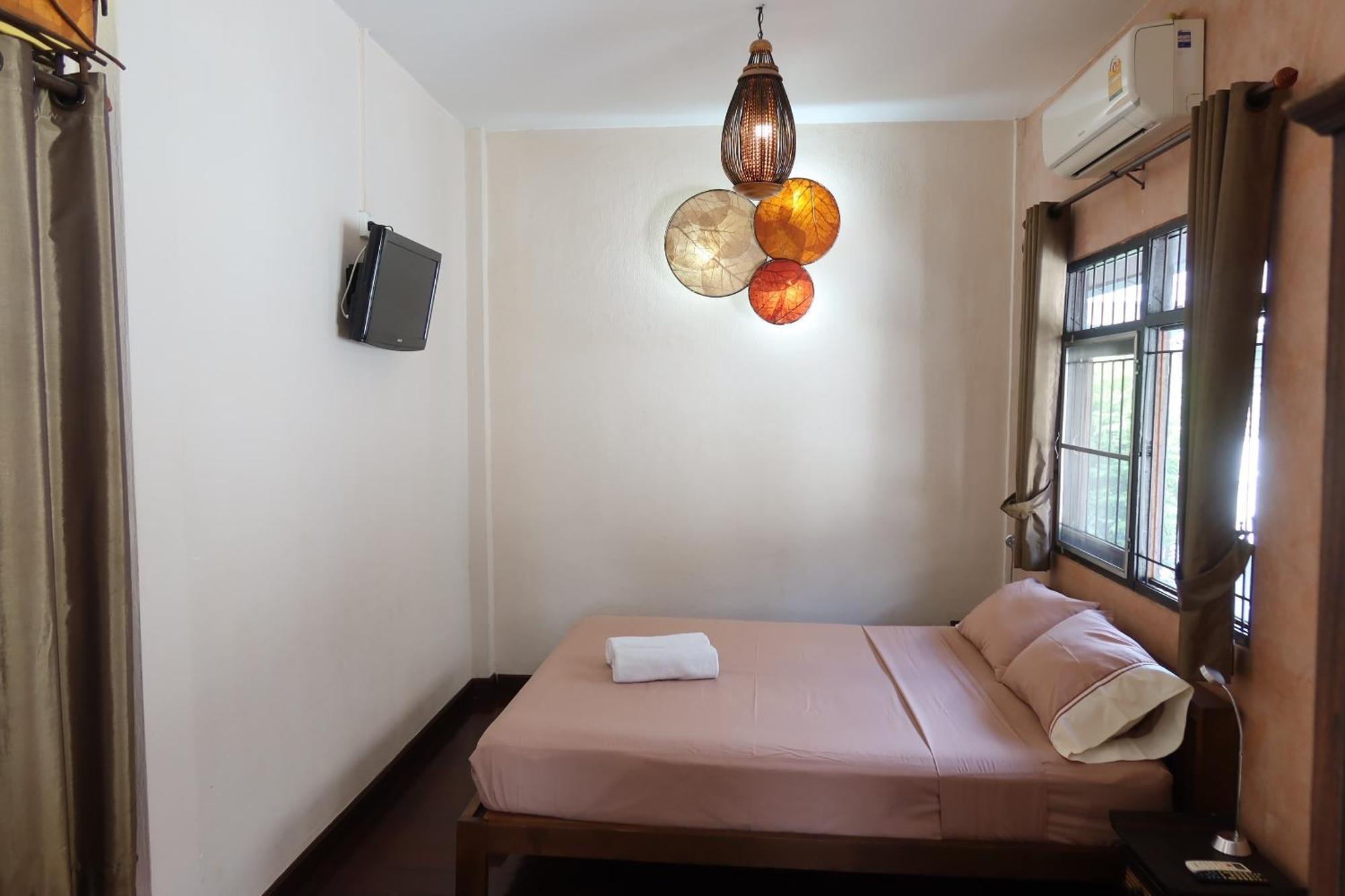 Banjai Garden Guesthouse Chiang Mai Buitenkant foto