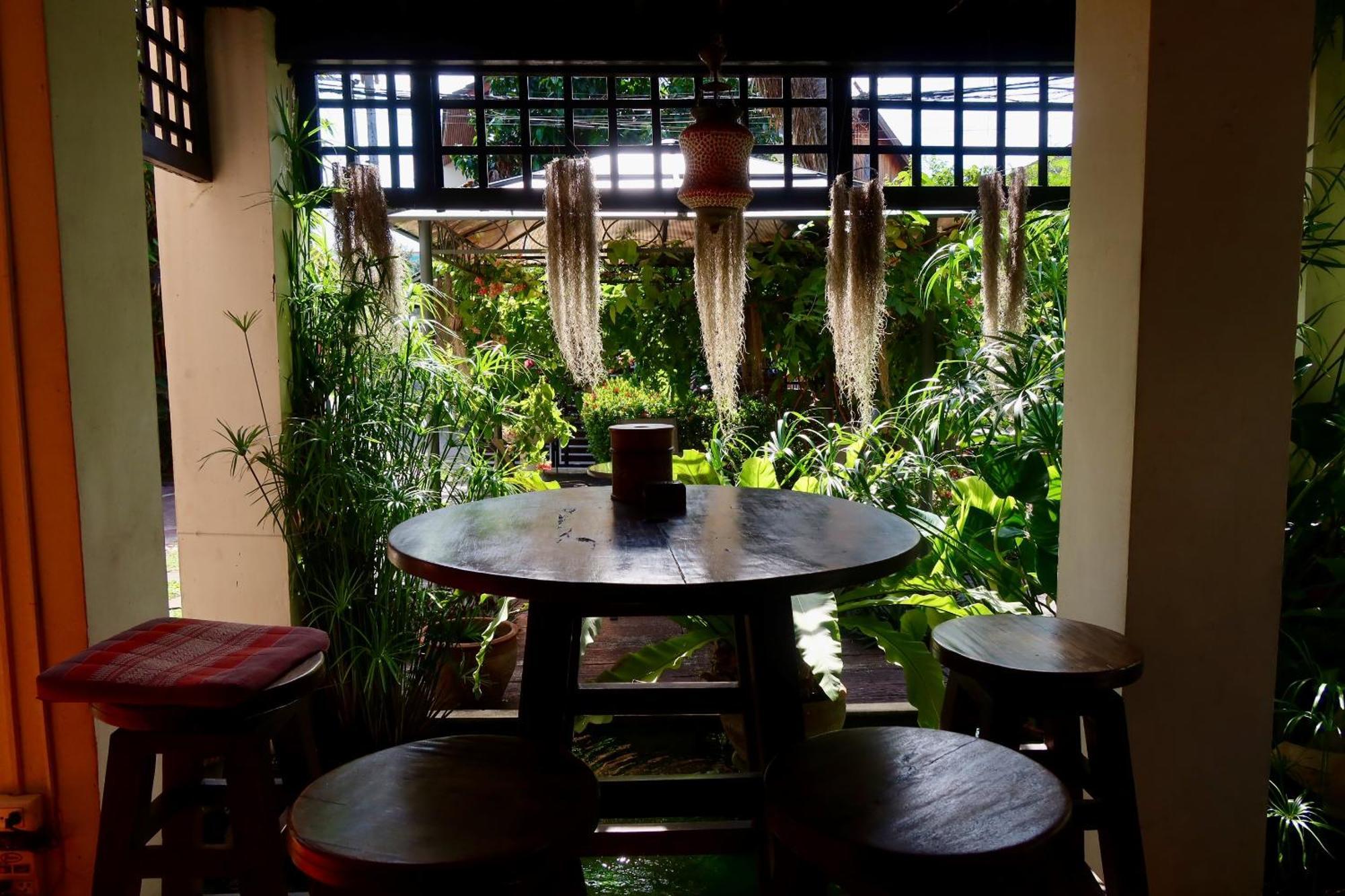 Banjai Garden Guesthouse Chiang Mai Buitenkant foto