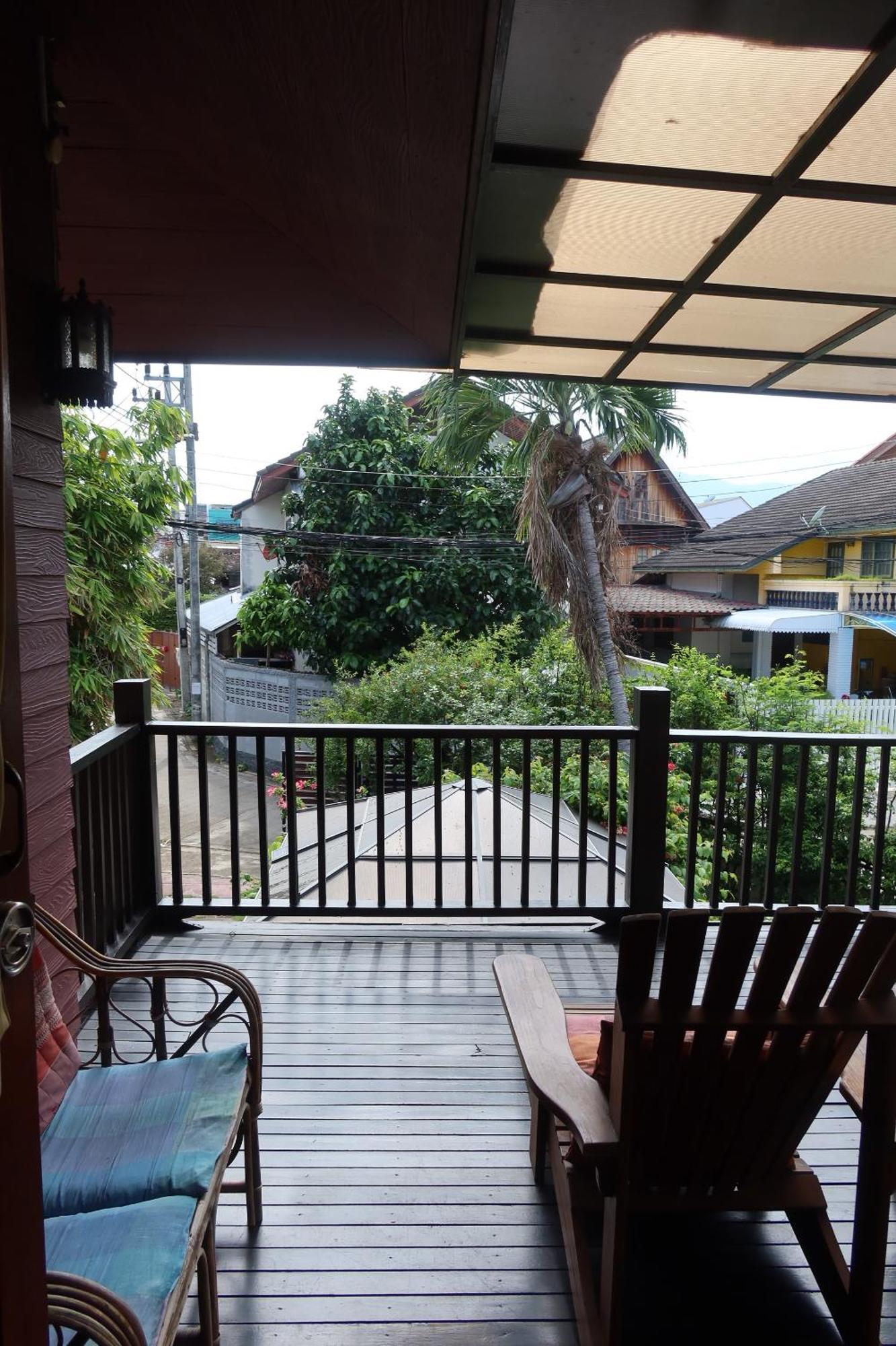 Banjai Garden Guesthouse Chiang Mai Buitenkant foto